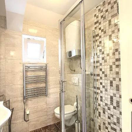 Gloria 2 Apartment