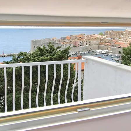 Gloria 2 Apartman