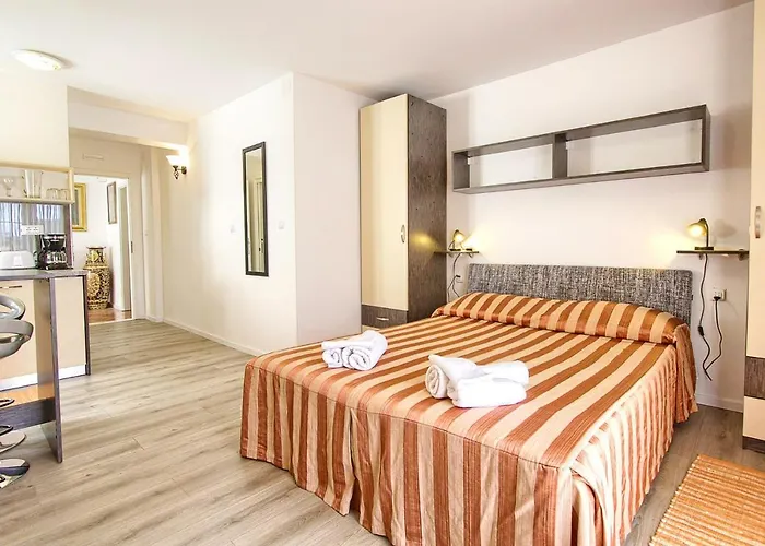 Gloria 2 Apartment