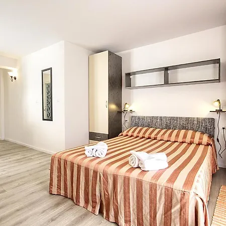 Gloria 2 * Dubrovnik